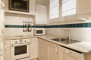 Palace Gracia Nextdoor