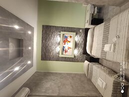 Double B Ferruccio I