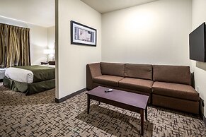 Cobblestone Hotel & Suites - Victor