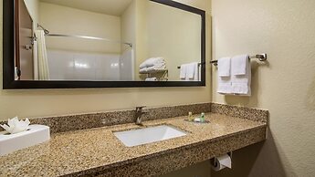 Cobblestone Hotel & Suites - Victor