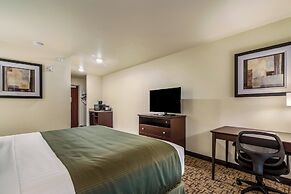 Cobblestone Hotel & Suites - Victor