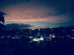 Unique View Hotel - Hostel