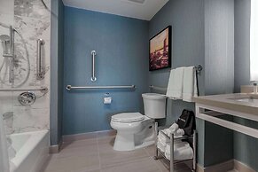 Cambria Hotel West Orange