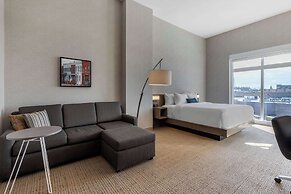 Cambria Hotel West Orange