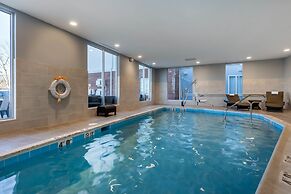 Cambria Hotel West Orange