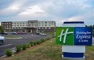 Holiday Inn Express & Suites Raleigh Airport - Brier Creek by IHG