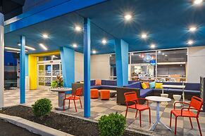 Tru By Hilton Syracuse North Airport Area