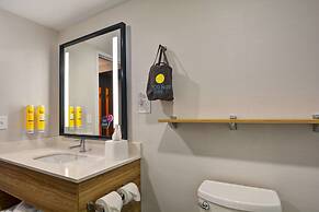 Tru By Hilton Syracuse North Airport Area