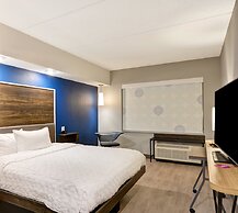 Tru By Hilton Syracuse North Airport Area