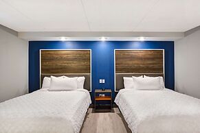 Tru By Hilton Syracuse North Airport Area