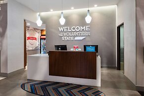 Hampton Inn Nashville Airport Century Place, TN