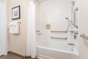 Candlewood Suites Eau Claire I-94 by IHG