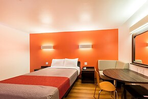 Motel 6 Fort Worth, TX - North - Saginaw