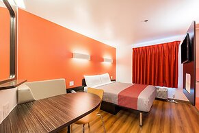 Motel 6 Fort Worth, TX - North - Saginaw