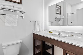 Best Western Plus New Richmond Inn & Suites