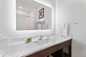 Best Western Plus New Richmond Inn & Suites