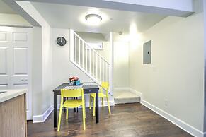 Capitol Hill Apartments