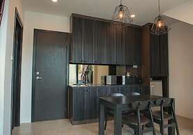 Hermitage Boutique House