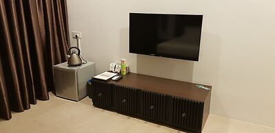 Hermitage Boutique House