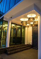 Hermitage Boutique House