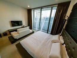 Hermitage Boutique House