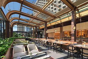 Sari Pacific Jakarta, Autograph Collection