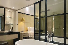 Sari Pacific Jakarta, Autograph Collection