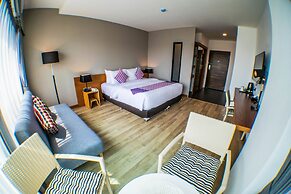 Comet Hotel Suratthani