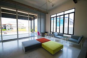 Comet Hotel Suratthani