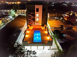 Comet Hotel Suratthani