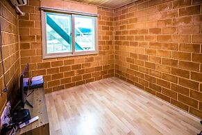 Sea and Sunset Pension