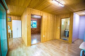 Sea and Sunset Pension