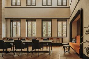 Nest&Rise Osaka Namba Hotel