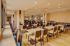 Nest&Rise Osaka Namba Hotel