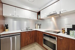 Holiday Holiday Chevron Renaissance