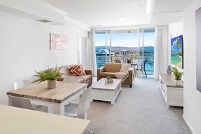 Holiday Holiday Chevron Renaissance