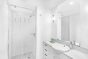 Holiday Holiday Chevron Renaissance