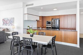 Holiday Holiday Chevron Renaissance