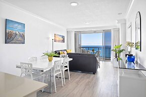 Holiday Holiday Chevron Renaissance