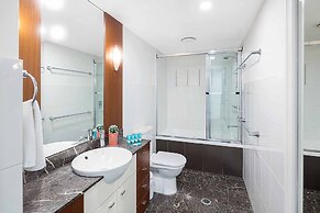 Holiday Holiday Chevron Renaissance