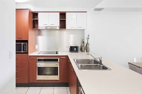 Holiday Holiday Chevron Renaissance