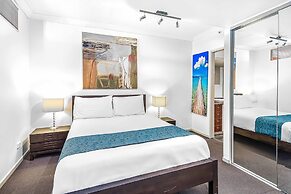 Holiday Holiday Chevron Renaissance