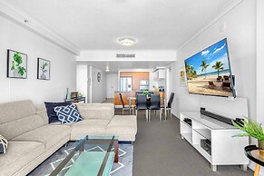 Holiday Holiday Chevron Renaissance