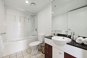 Holiday Holiday Chevron Renaissance