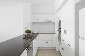 Holiday Holiday Chevron Renaissance