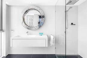 Holiday Holiday Chevron Renaissance