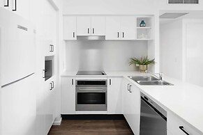 Holiday Holiday Chevron Renaissance