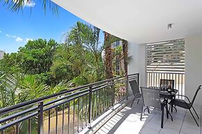 Holiday Holiday Chevron Renaissance