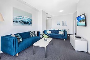 Holiday Holiday Chevron Renaissance