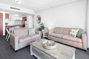 Holiday Holiday Chevron Renaissance